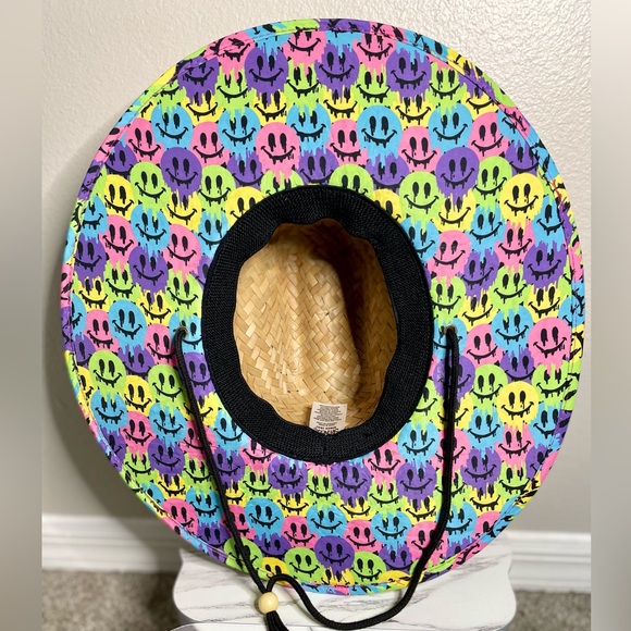 Drippy Smiley Face Straw Hat - Picture 3 of 3